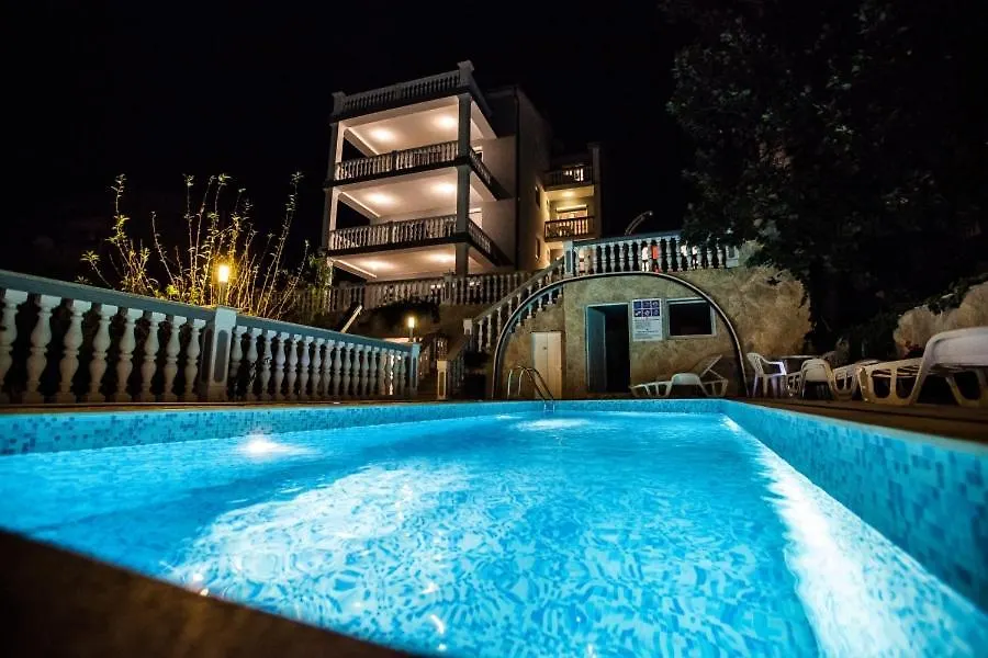 Apartment In Crikvenica With Sea View, Balcony, Air Conditioning, Wifi 3492-3