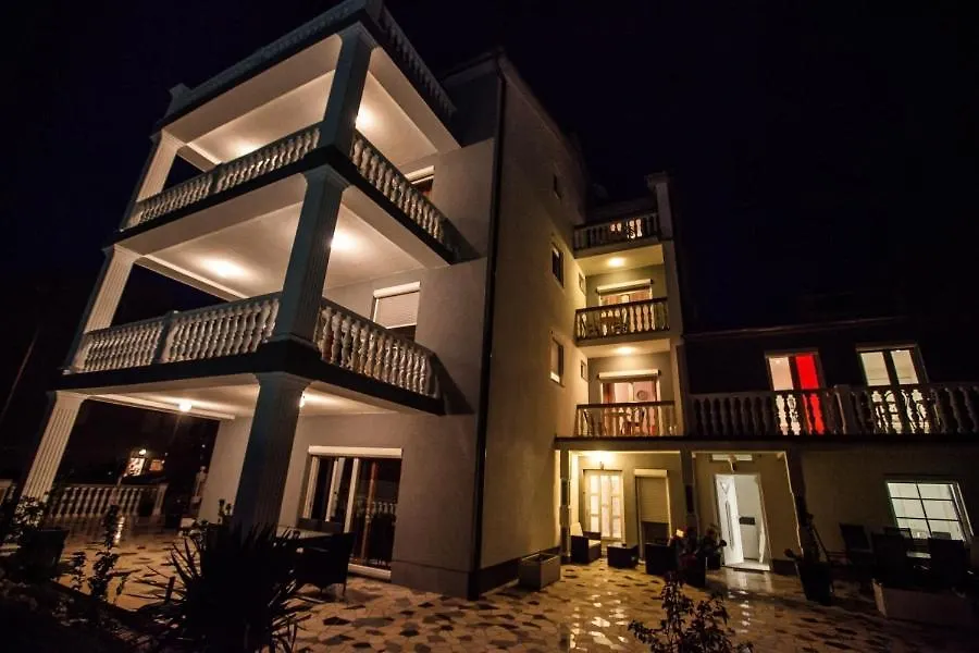 Apartment In Crikvenica With Sea View, Balcony, Air Conditioning, Wifi 3492-3