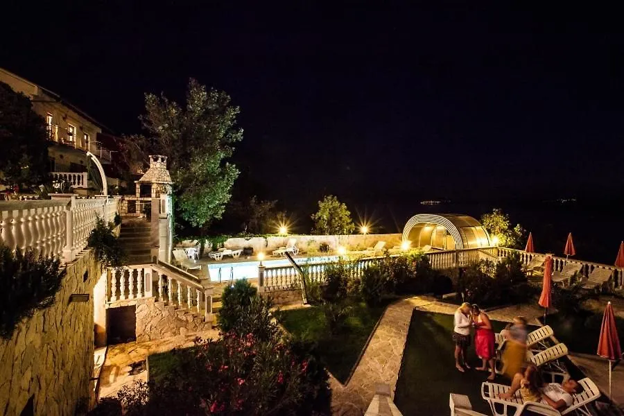 Apartment In Crikvenica With Sea View, Balcony, Air Conditioning, Wifi 3492-3